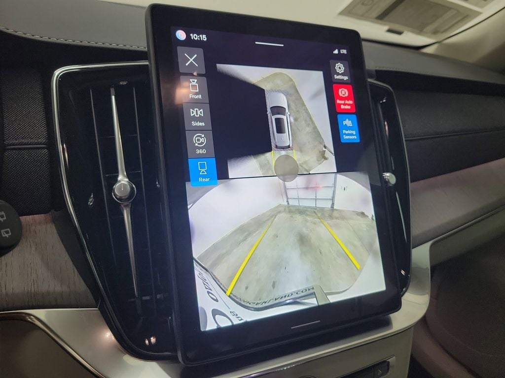 2026 Volvo XC90 B6 Ultra