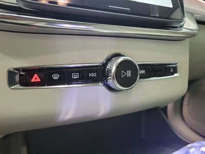 2026 Volvo XC90 B6 Ultra