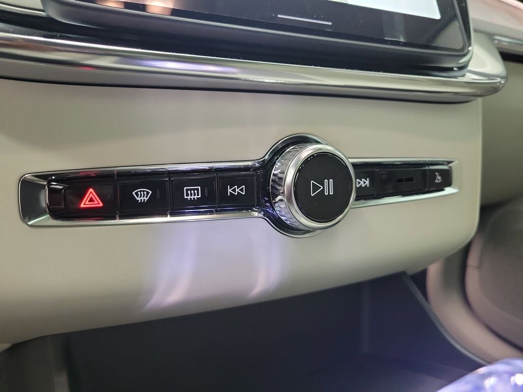 2026 Volvo XC90 B6 Ultra