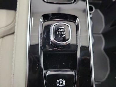 2026 Volvo XC90 B6 Ultra