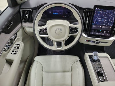 2026 Volvo XC90 B6 Ultra