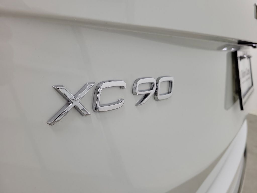 2026 Volvo XC90 B6 Ultra