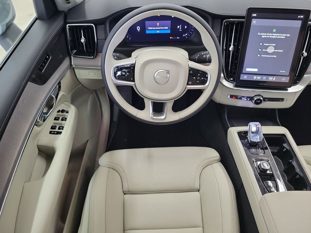 2026 Volvo XC90 B6 Ultra