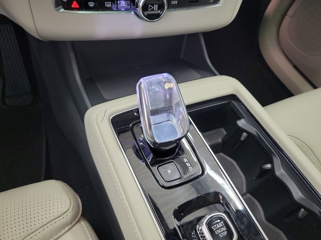 2026 Volvo XC90 B6 Ultra