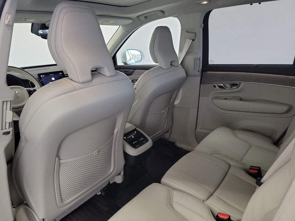 2026 Volvo XC90 B6 Ultra