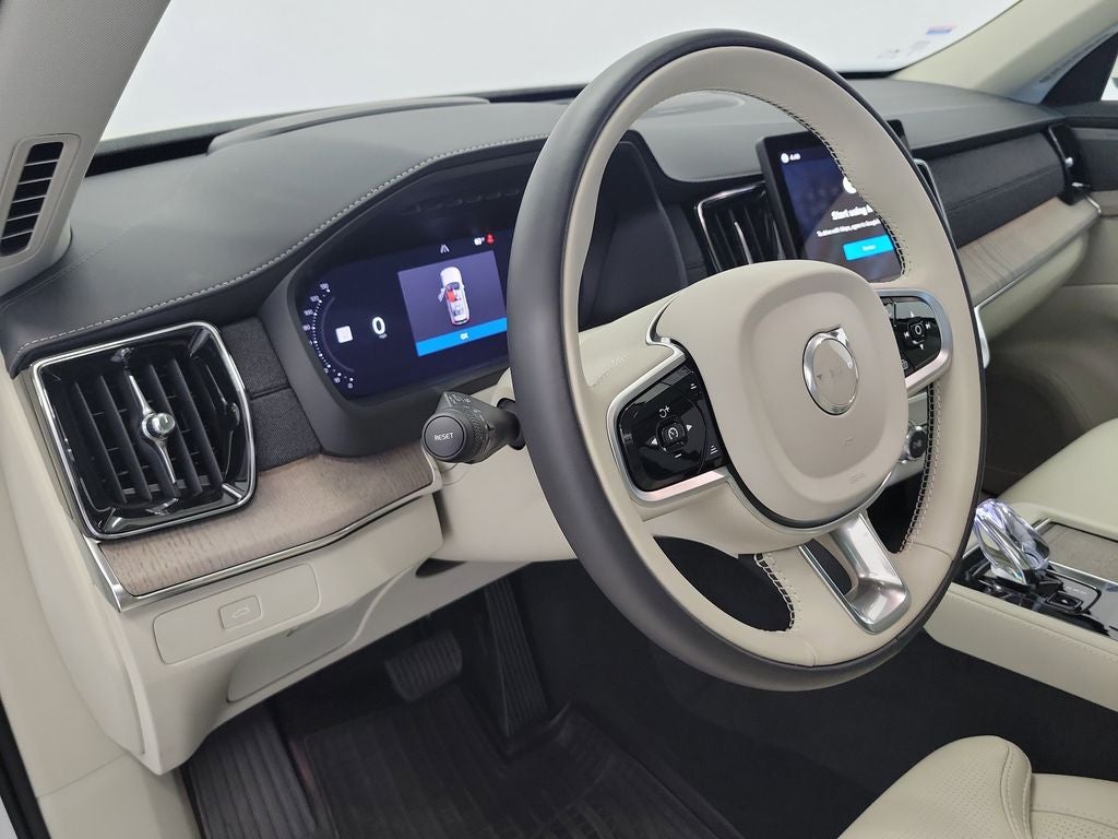 2026 Volvo XC90 B6 Ultra