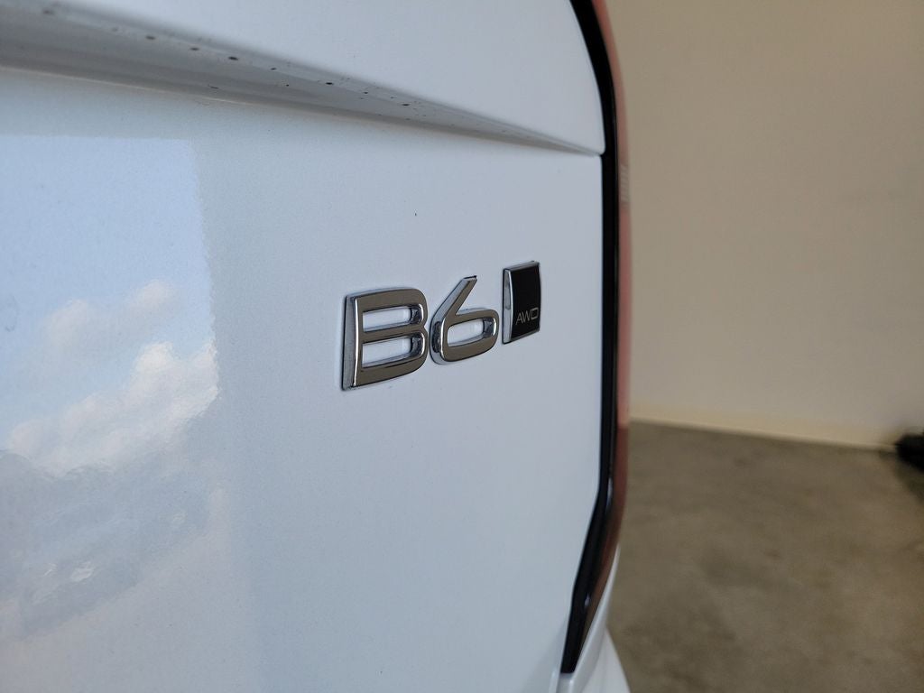 2026 Volvo XC90 B6 Ultra