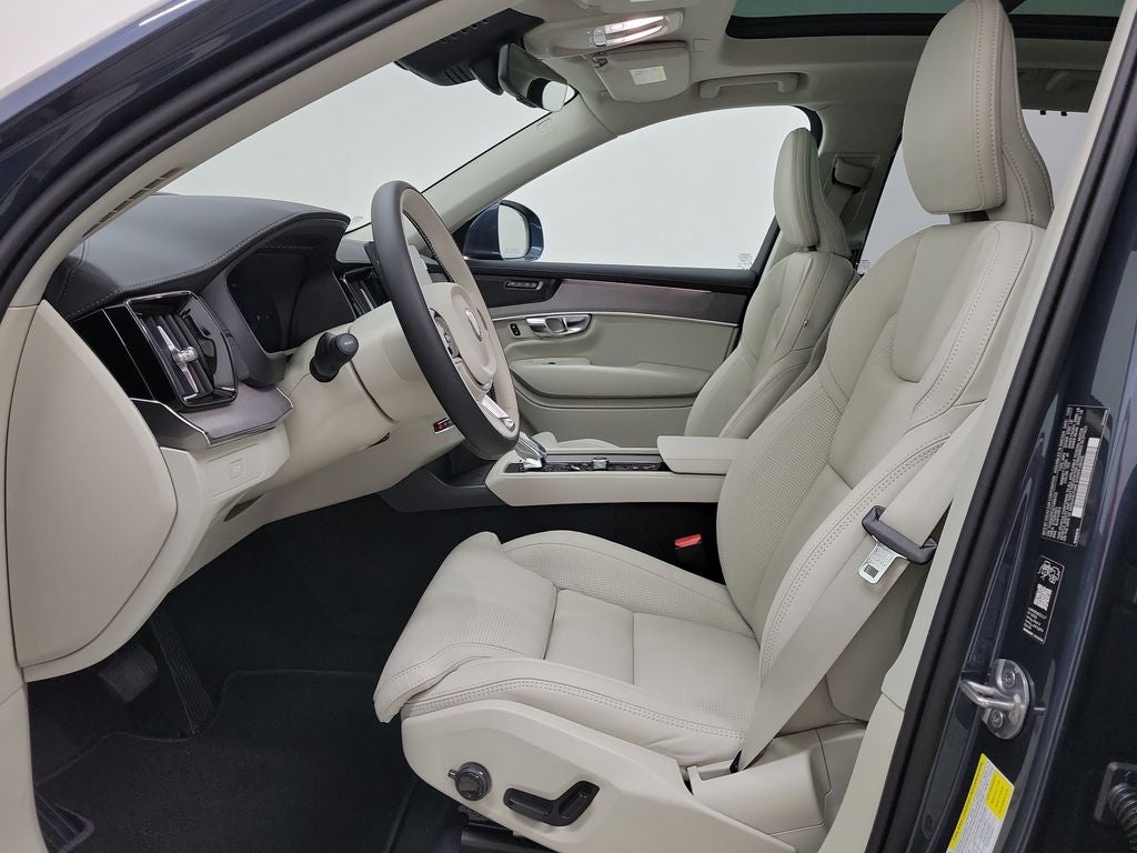 2026 Volvo XC90 B6 Ultra