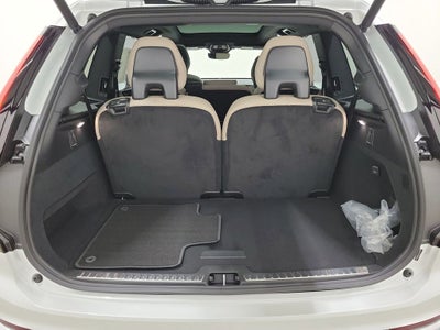 2026 Volvo XC90 B6 Ultra