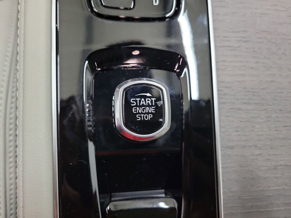 2026 Volvo XC90 B6 Ultra