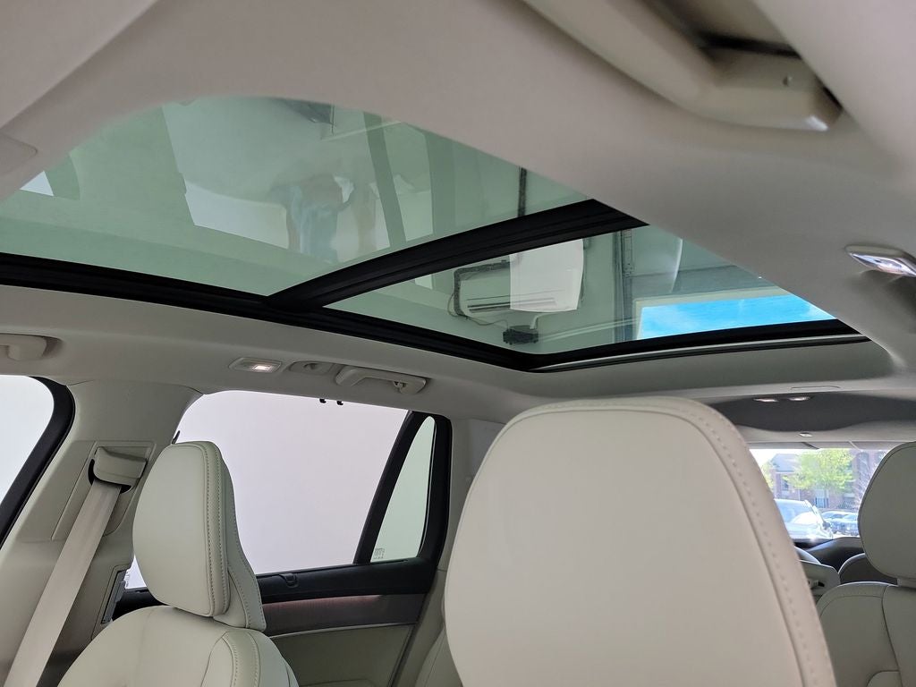 2026 Volvo XC90 B6 Ultra