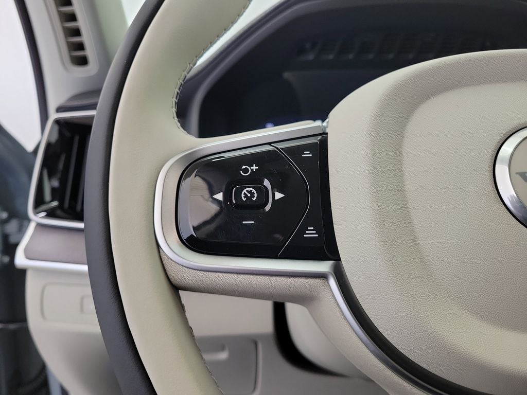 2026 Volvo XC90 B6 Ultra