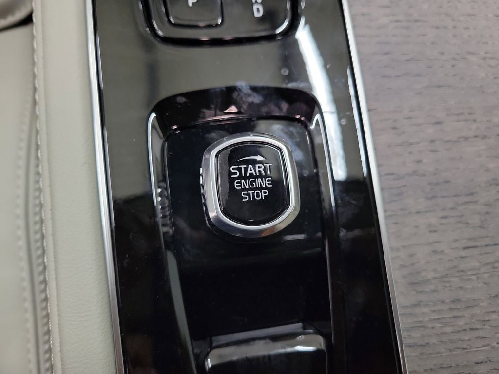 2026 Volvo XC90 B6 Ultra