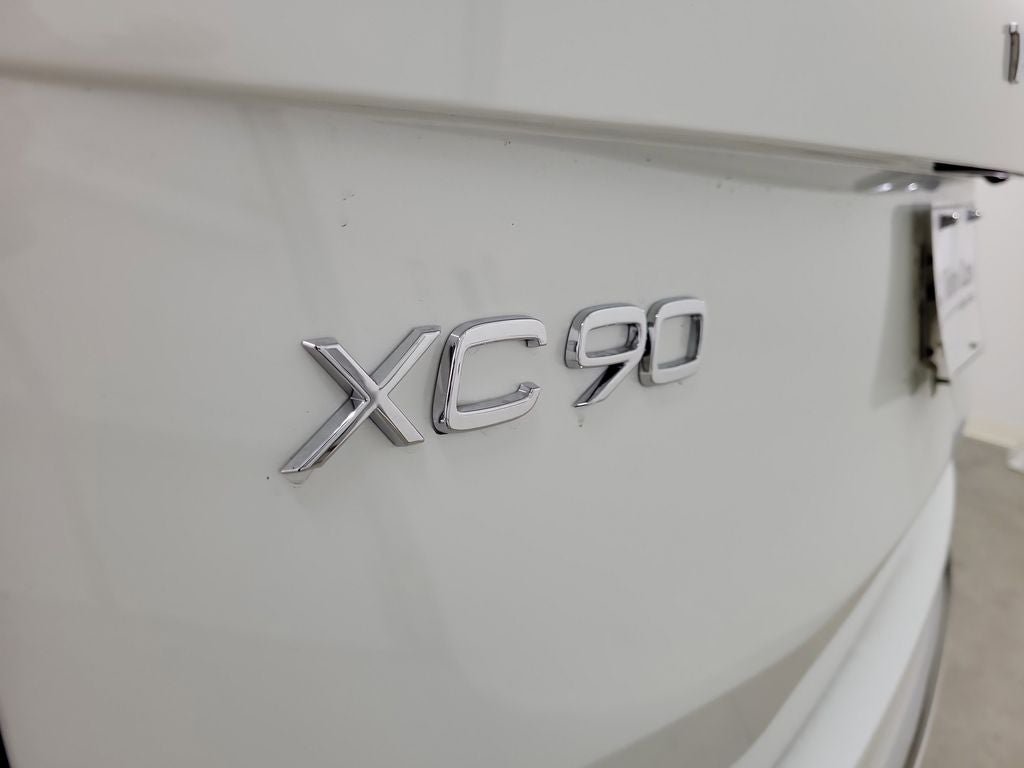 2026 Volvo XC90 B6 Ultra