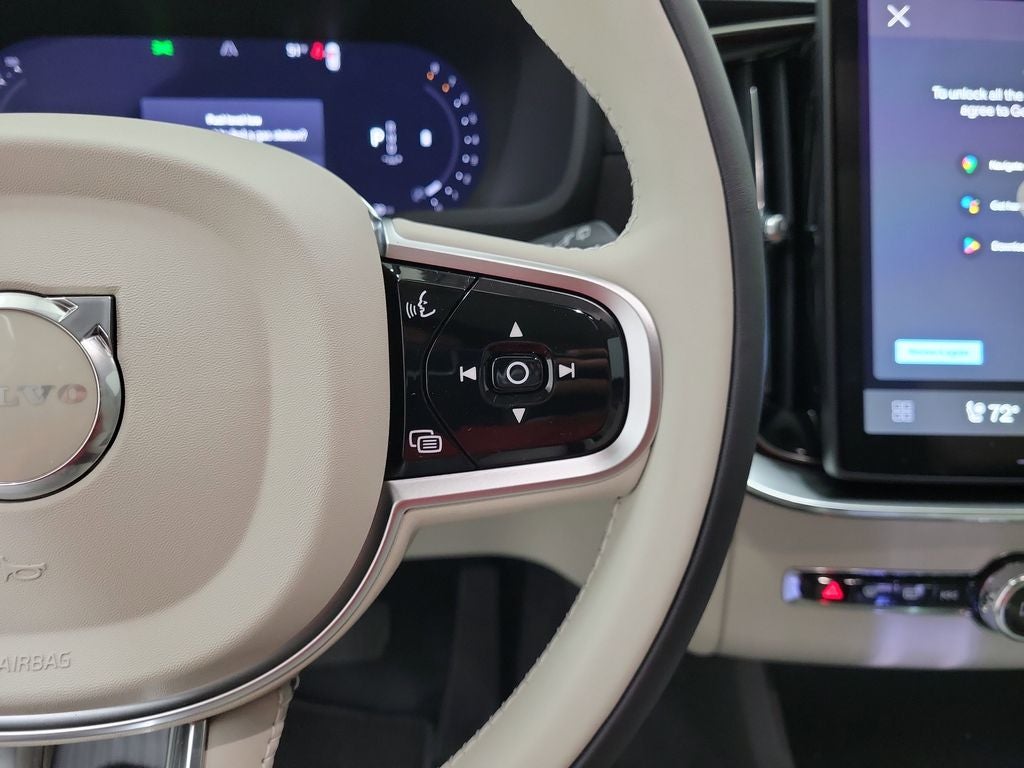 2026 Volvo XC90 B6 Ultra