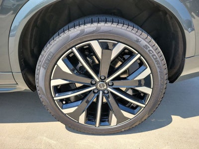 2027 Volvo XC90 B6 Ultra