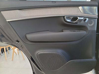 2026 Volvo XC90 B6 Ultra