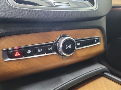 2023 Volvo XC90 B6 Plus 7-Seater