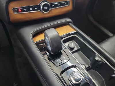 2023 Volvo XC90 B6 Plus 7-Seater