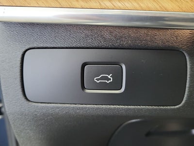 2023 Volvo XC90 B6 Plus 7-Seater