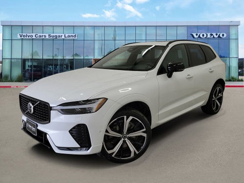 2022 Volvo XC60 B6 R-Design