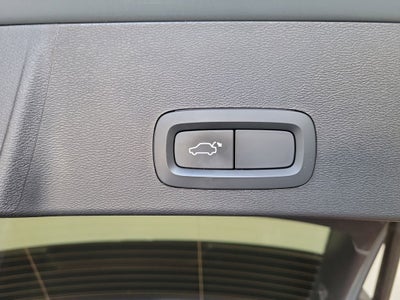2021 Volvo XC40 Momentum
