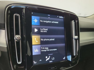2021 Volvo XC40 Momentum