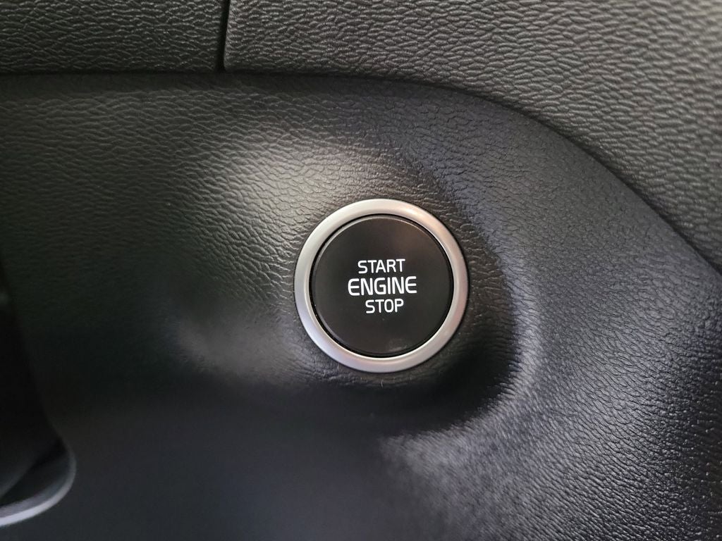 2021 Volvo XC40 Momentum