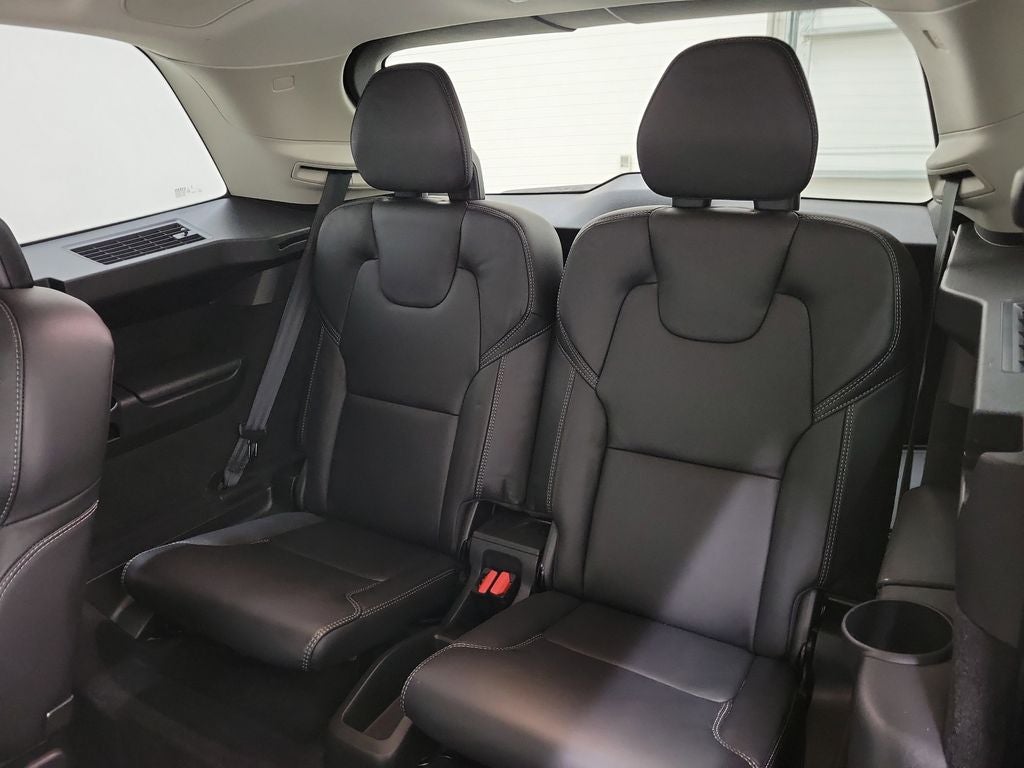 2022 Volvo XC90 T6 Inscription