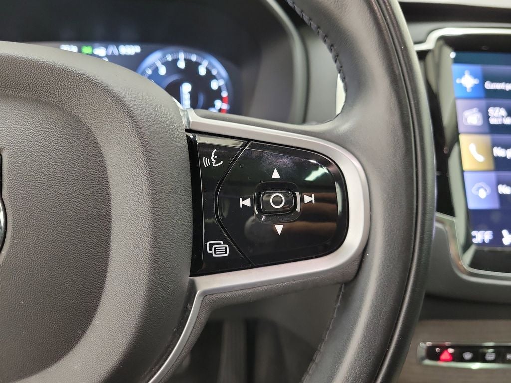 2022 Volvo XC90 T6 Inscription