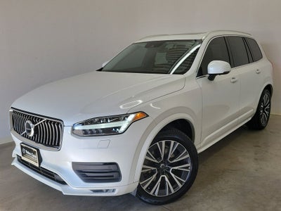 2021 Volvo XC90 T6 Momentum