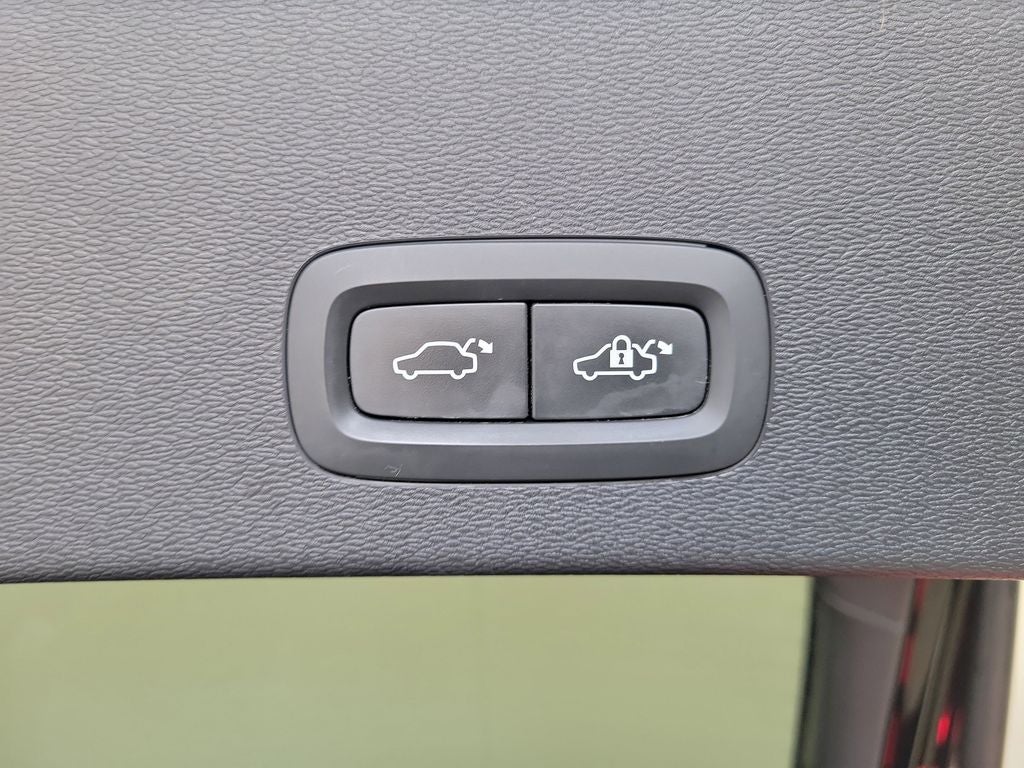 2023 Volvo C40 Recharge Pure Electric Ultimate