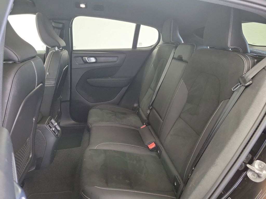 2023 Volvo C40 Recharge Pure Electric Ultimate