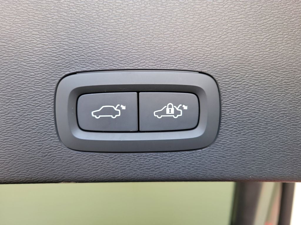 2023 Volvo C40 Recharge Pure Electric Ultimate