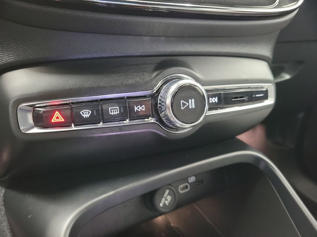 2023 Volvo C40 Recharge Pure Electric Ultimate