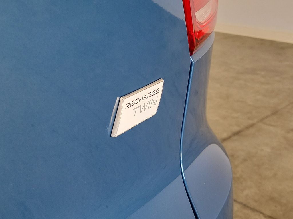 2023 Volvo XC40 Recharge Pure Electric Ultimate