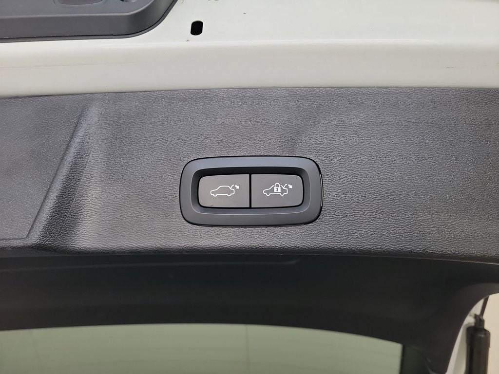 2023 Volvo XC40 Recharge Pure Electric Ultimate