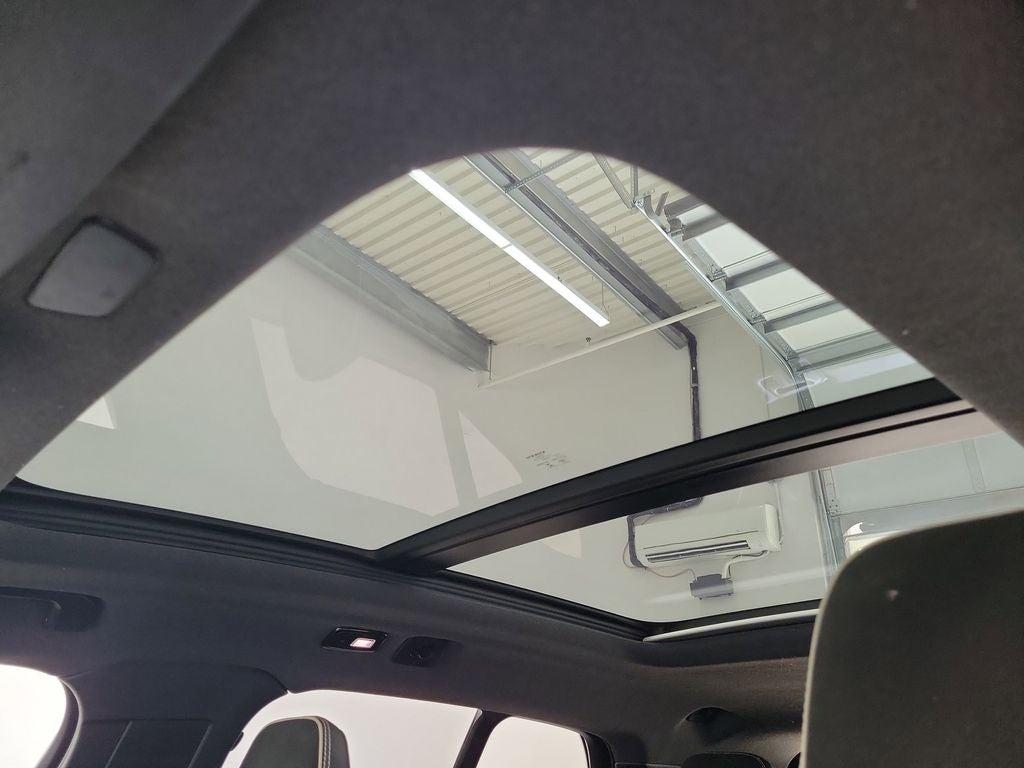2022 Volvo XC40 Recharge Pure Electric P8 Plus