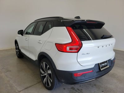 2022 Volvo XC40 Recharge Pure Electric P8 Plus