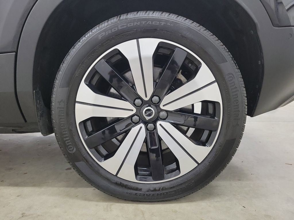 2023 Volvo XC40 Recharge Pure Electric Twin Plus