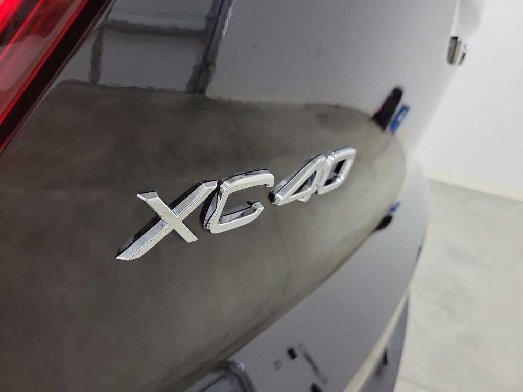 2023 Volvo XC40 Recharge Pure Electric Twin Plus