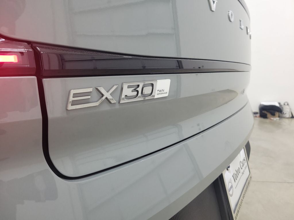 2026 Volvo EX30 Twin Motor Performance Ultra