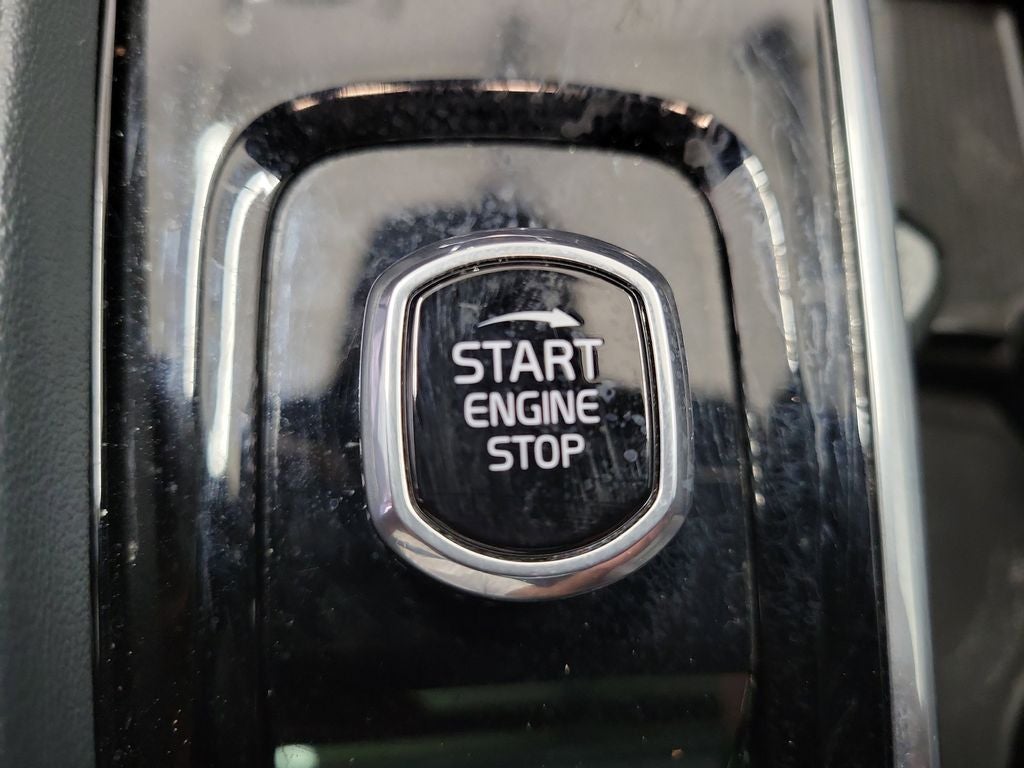 2023 Volvo XC90 Recharge Plug-In Hybrid Ultimate