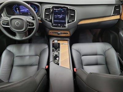 2024 Volvo XC90 Recharge Plug-In Hybrid T8 Plus Bright Theme 7 Passenger