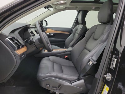 2024 Volvo XC90 Recharge Plug-In Hybrid T8 Plus Bright Theme 7 Passenger
