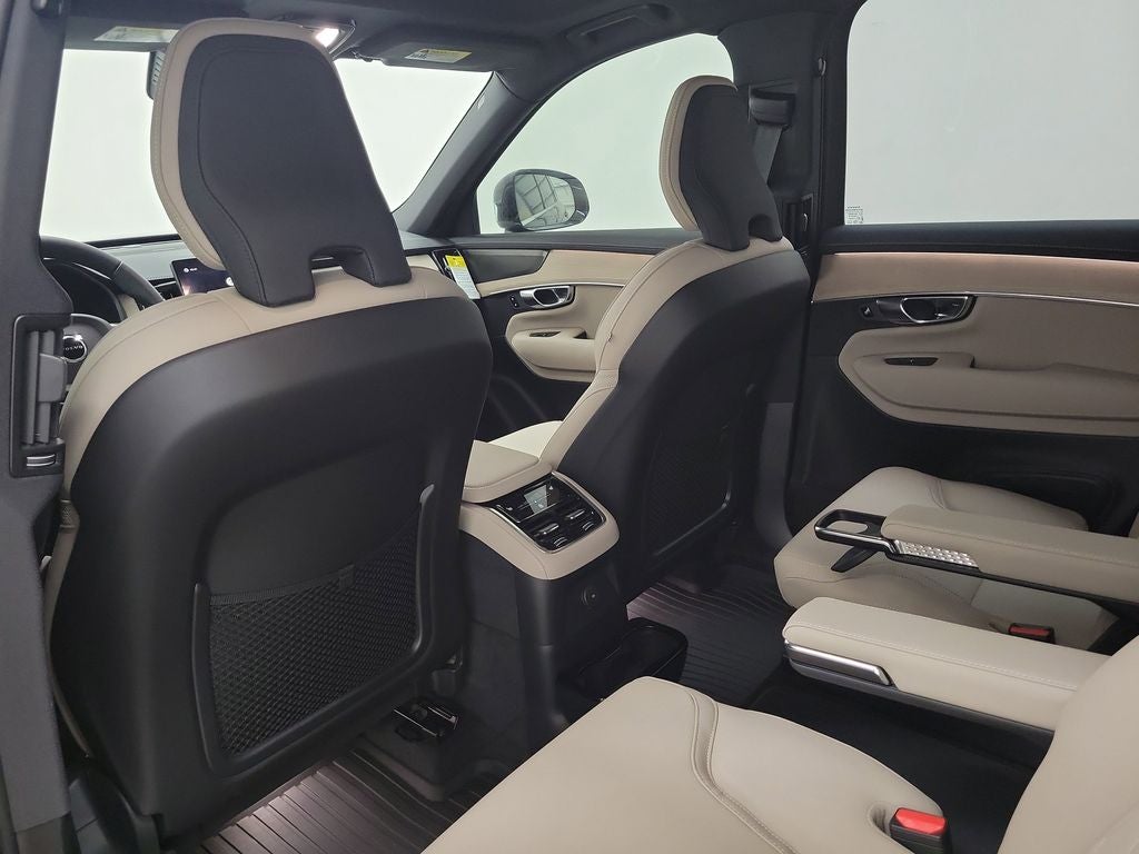 2026 Volvo XC90 Plug-In Hybrid T8 Plus 6 Passenger