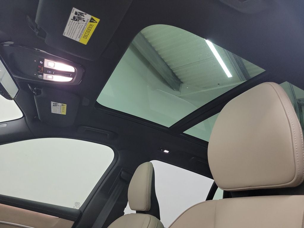 2026 Volvo XC90 Plug-In Hybrid T8 Plus 6 Passenger