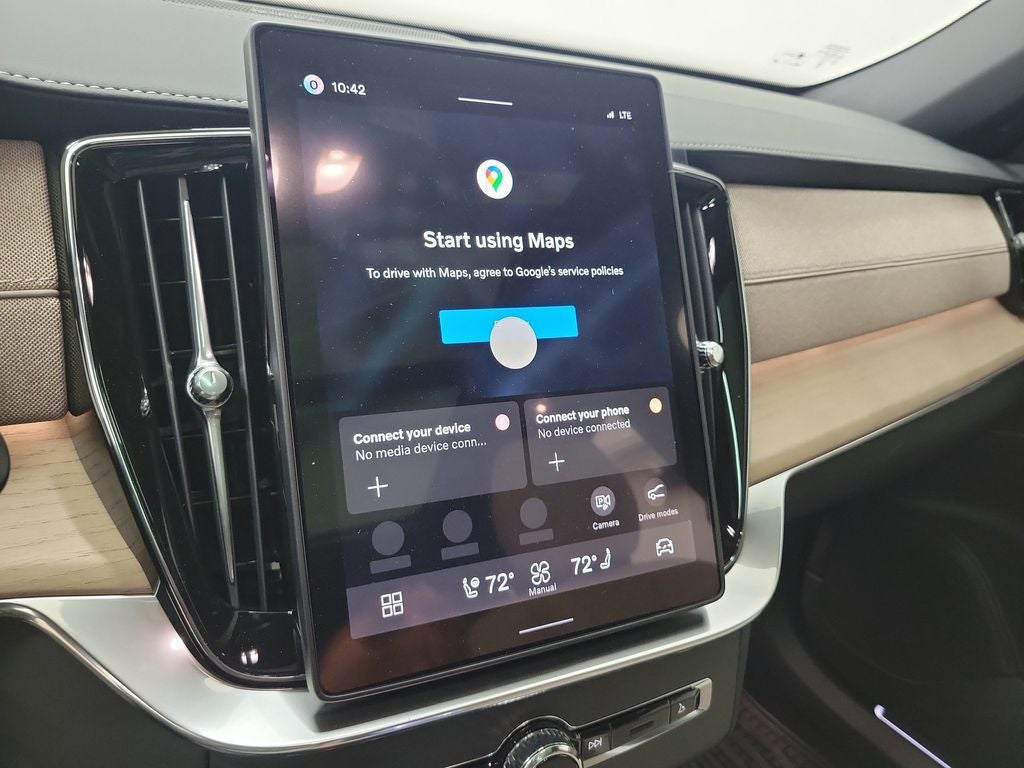 2026 Volvo XC90 Plug-In Hybrid T8 Plus 6 Passenger