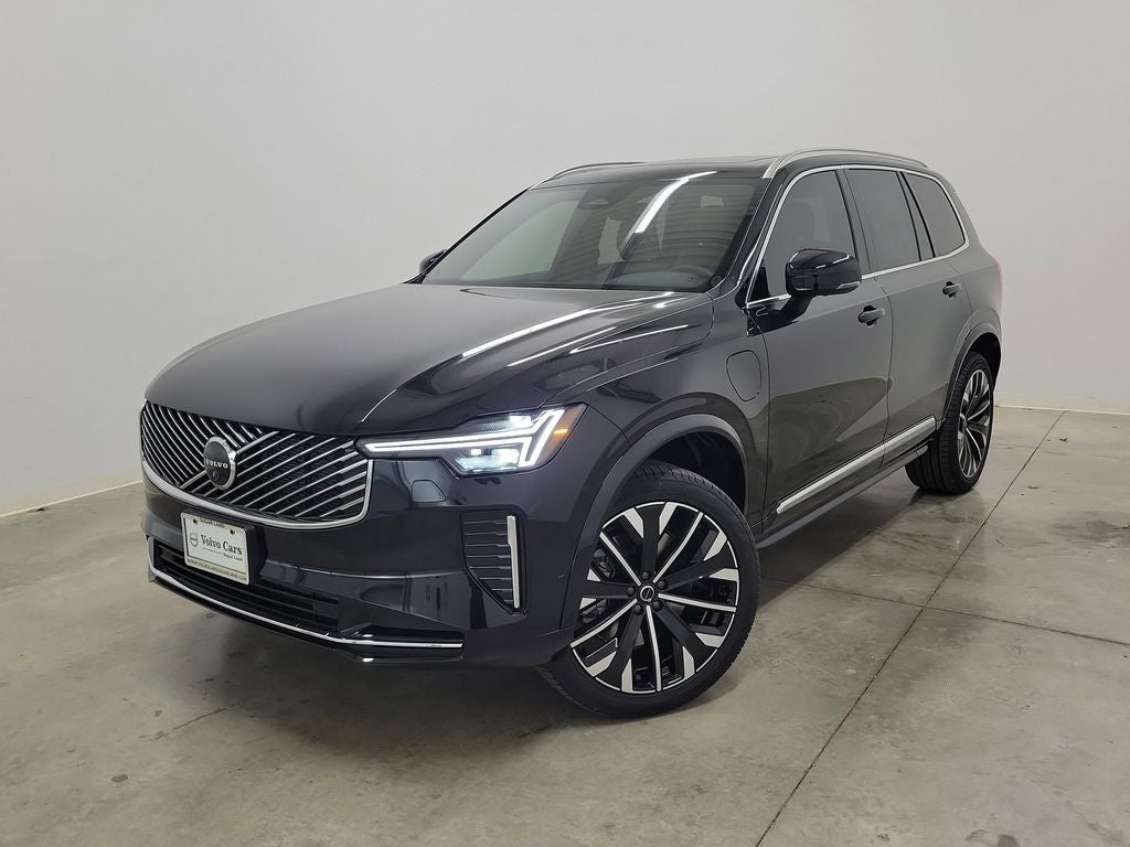 2026 Volvo XC90 Plug-In Hybrid T8 Plus 6 Passenger