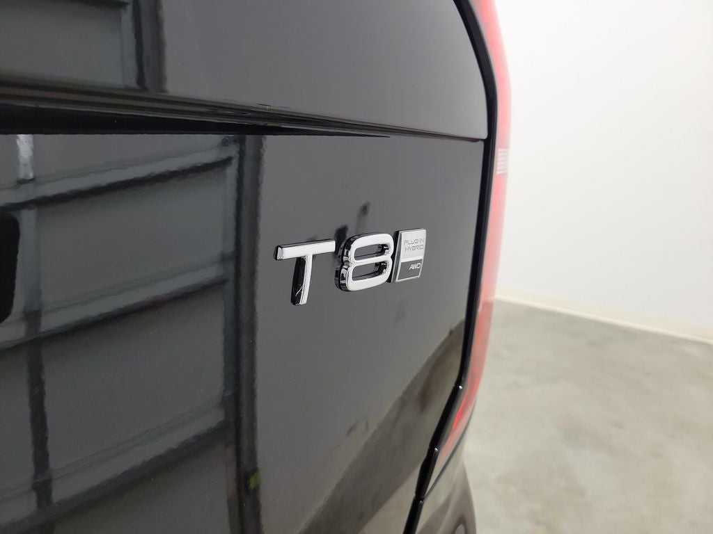 2026 Volvo XC90 Plug-In Hybrid T8 Plus 6 Passenger
